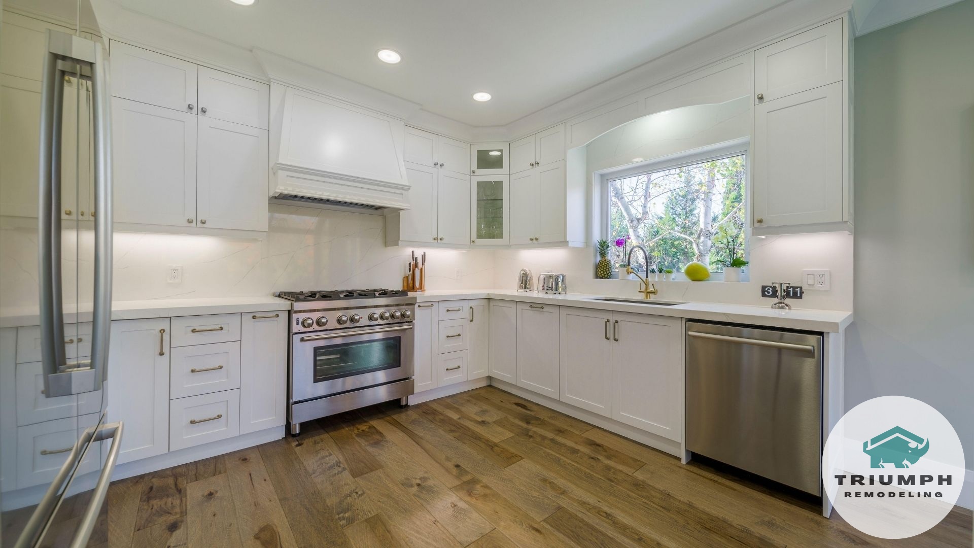 Can You Create Openness in a Smaller Kitchen? Can You Create Openness in a Smaller Kitchen? - 5 Kitchen layouts that improve flow and reduce clutter.
