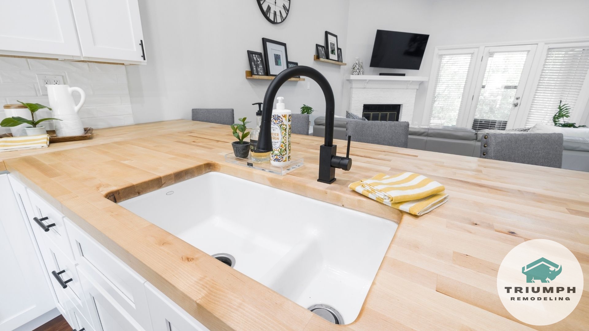 Quartz vs. Porcelain: Which countertop survives the San Diego sun?