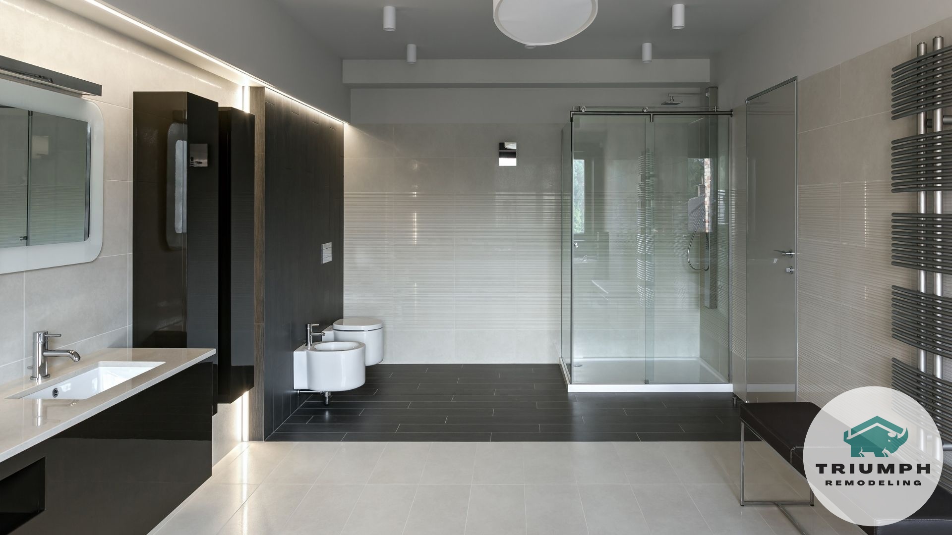 What Are the Main Differences Between Hidden and Open Towel Storage? What Are the Main Differences Between Hidden and Open Towel Storage? - Storage for towels and linens: Hidden vs. Open shelving.