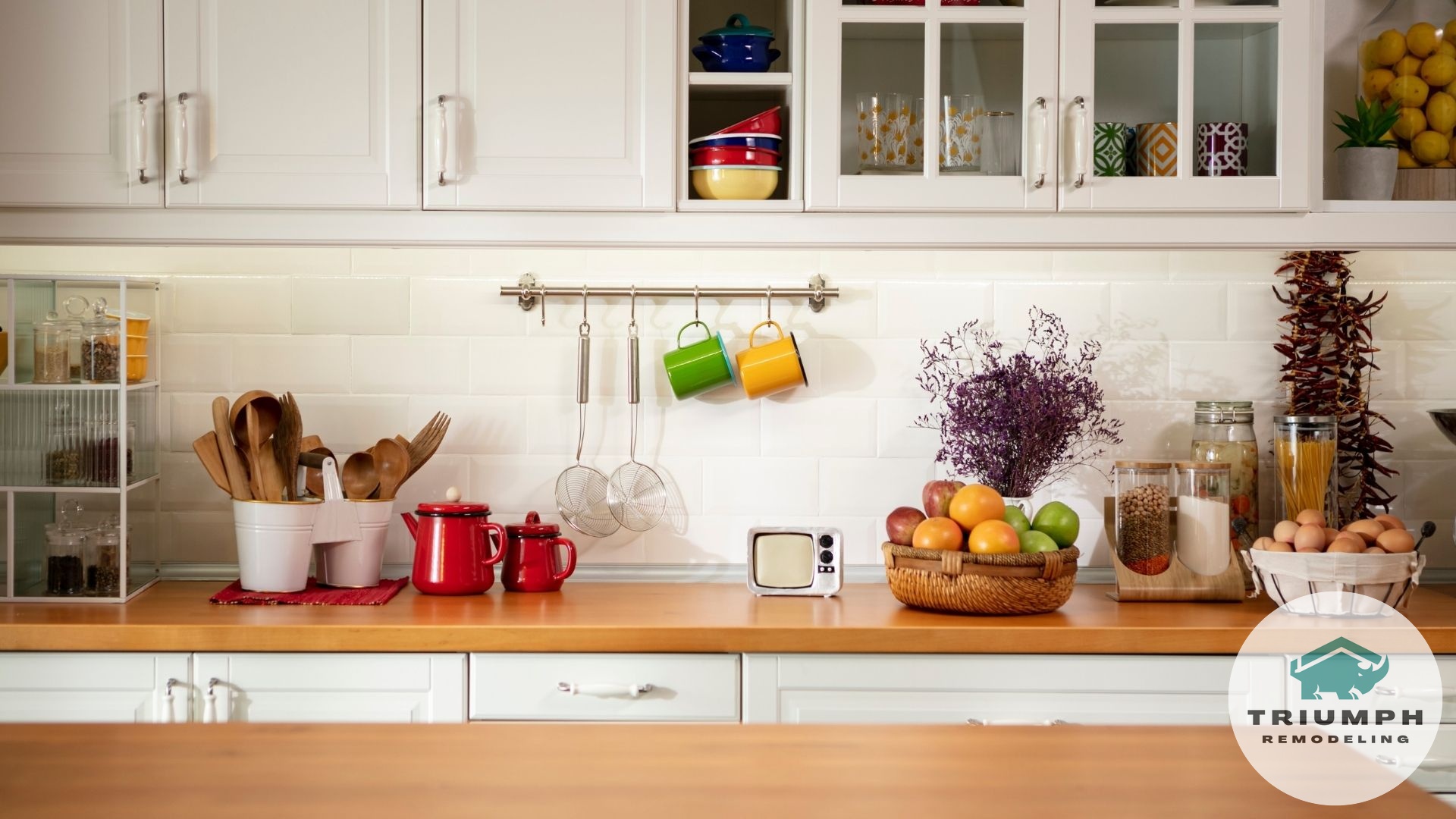 What Storage Solutions Work Best in Tiny Kitchens? What Storage Solutions Work Best in Tiny Kitchens? - Small kitchen renovations: Making a tiny Pacific Beach kitchen feel huge.